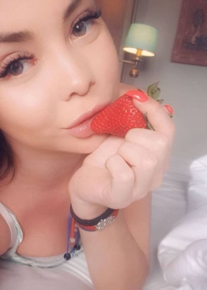 Индивидуалка Вика фото № 2 в городе Верхний Уфалей